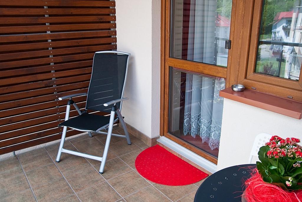 Apartament Szmaragdowy Daire Krynica Zdroj Dış mekan fotoğraf